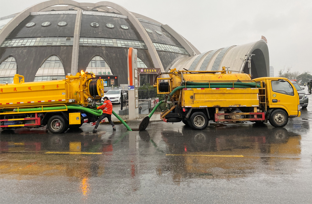 271板仓商场管道清淤
