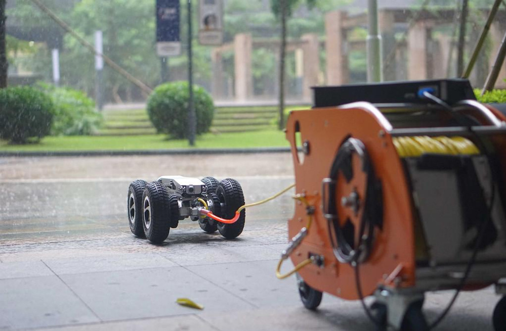 285板仓管道检测机器人